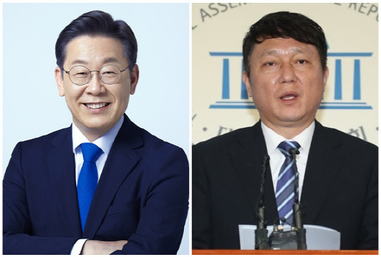 이재명(왼쪽) 더불어민주당 대표와 최재성 전 국회의원. <민주당 제공, 연합뉴스>